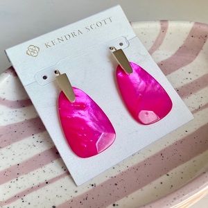kendra scott marty drop earrings